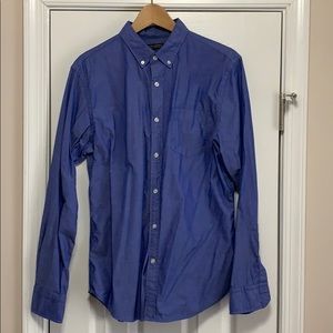 Long sleeve button up shirt by Banana Republic